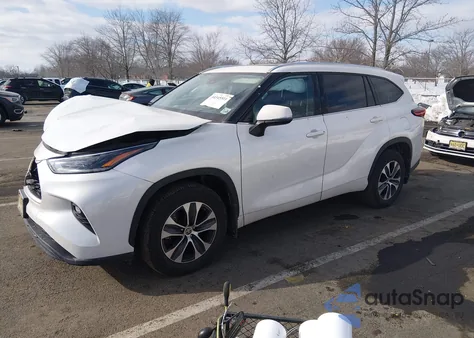 2021 Toyota Highlander Xle из США, поврежденный, VIN 5TDGZRBH2MS134958